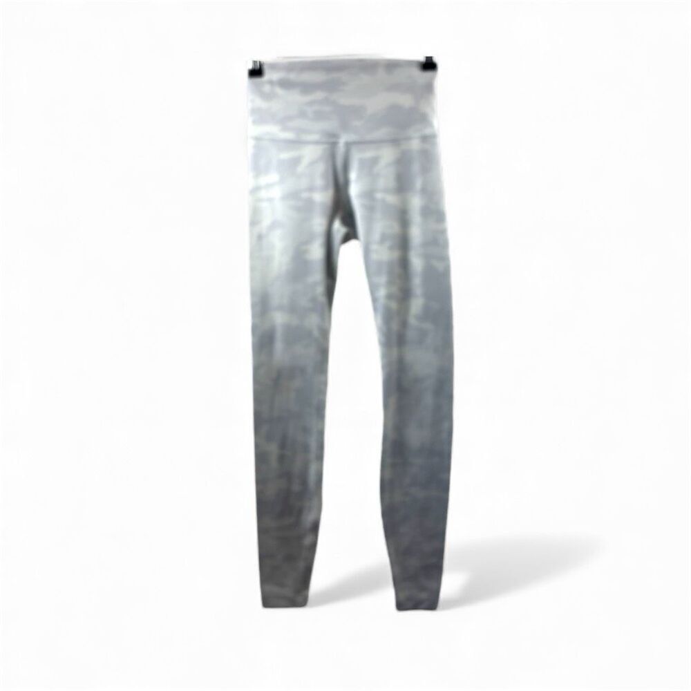 Lululemon Wunder Under High Rise Leggings in Gray and White Camo Size 4